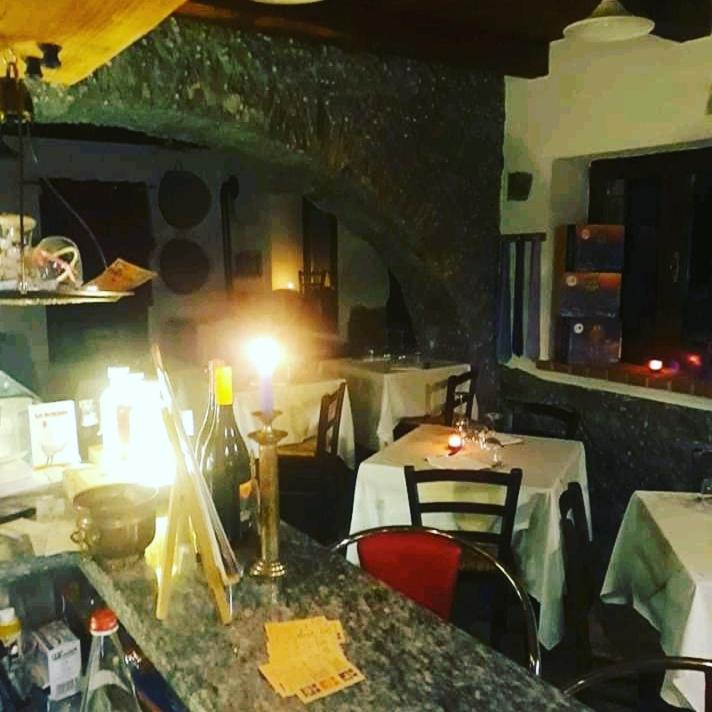 Taverna Del Dolmen Millesimo ภายนอก รูปภาพ