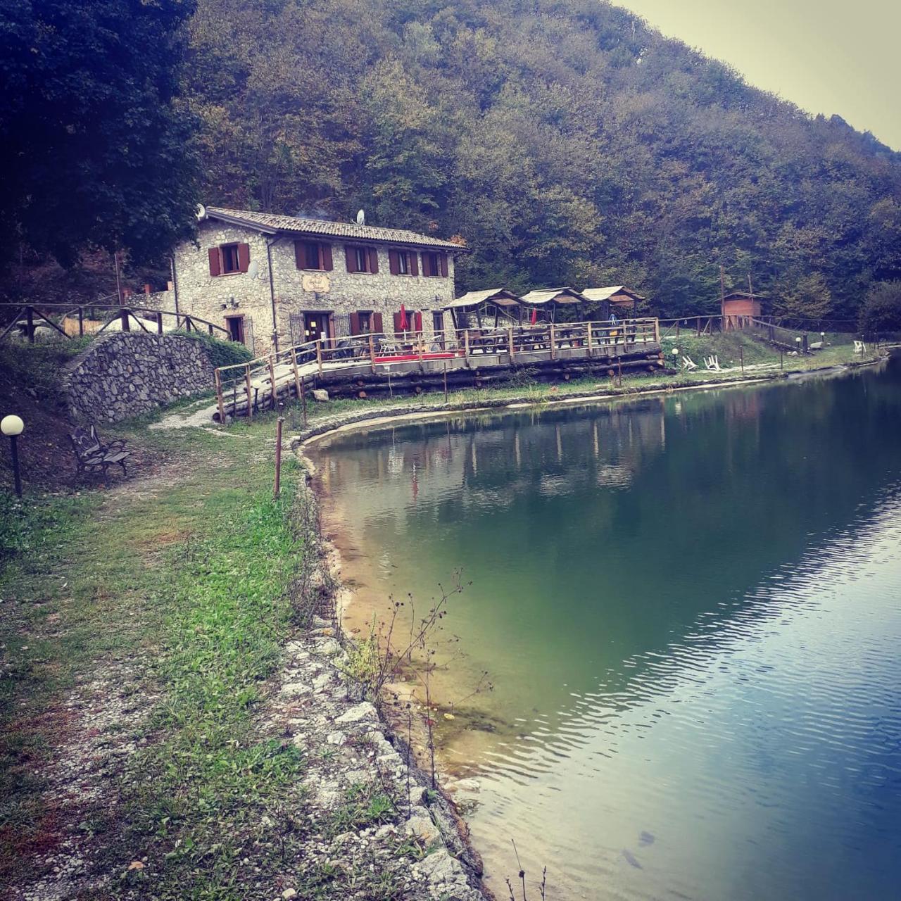 Taverna Del Dolmen Millesimo ภายนอก รูปภาพ